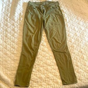 Old navy: rockstar mid rise stretchy jeans